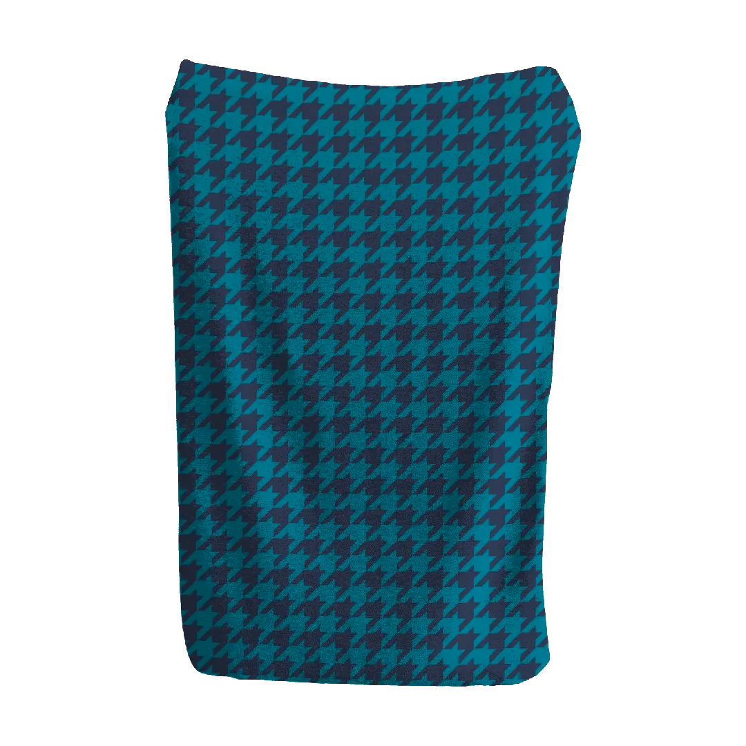 Oceanic Crest Houndstooth Blanket