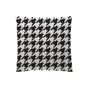 Black and white houndstooth pillow case, clean and versatile