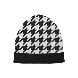 Cream beanie with white houndstooth pattern, minimalist and elegant